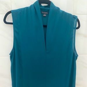 Ann Taylor sleeveless shell